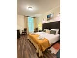 Alex Hotel 22