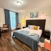 Alex Hotel 28-29/51