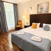 Alex Hotel 33-34/51