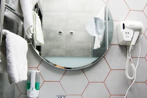 Отель Beehive Hotel. Двухместный с видом на город и двор 8