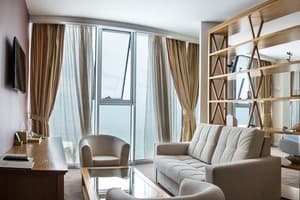 Отель Boutique Hotel Portofino. Люкс  с балконом 3