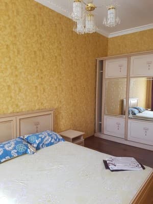 Classic apartment in Deribasovskay 2