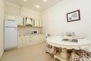 Corona Hotel&Apartments  13