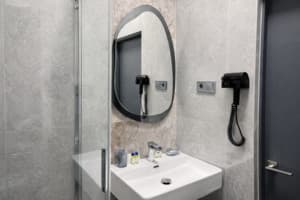 Отель Дерибас. Люкс двухместный двухкомнатный 11