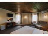Geneva Park Hotel 4