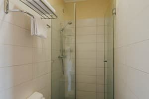 Geneva Park Hotel 20