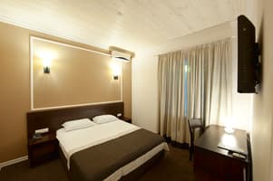 Мини-отель Geneva Resort. Стандарт одноместный Classic 1