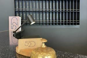 Hotel 52 9