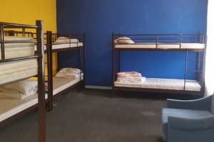 Хостел Kosher Hostel. Місце у чоловічому 8-місному номері  1