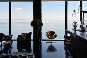 Отель M1 Club Hotel