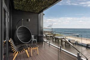 Отель M1 Club Hotel. Делюкс двухместный с террасой, вид на море 5