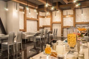 Марлин (Marlin Hotel) 18