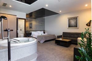 Спа-отель NEMO Hotel Resort & SPA. Люкс двухместный с видом на море +1 7