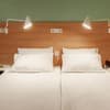 Orange Hotel 7