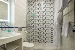 Готельно-ресторанний комплекс Redling Hotel. Стандарт двомісний  6