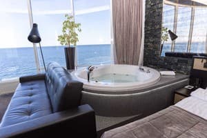 Спа-отель Resort & Spa Hotel NEMO. Люкс двухместный Панорамный вид на море +1 4
