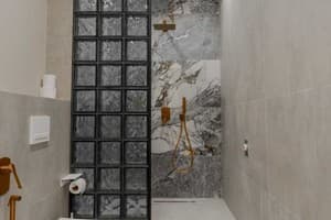 Готельно-ресторанний комплекс Spatium Medical & Wellness Hotel. Люкс 4-місний Suite Collection 10
