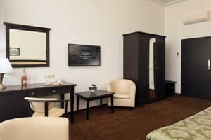 Stadium Park Hotel 9